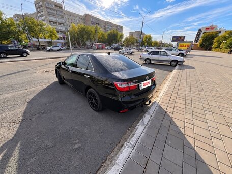 2017 Toyota Camry US Market VII (XV50) Рестайлинг, чёрный, 2350000 рублей, вид 5