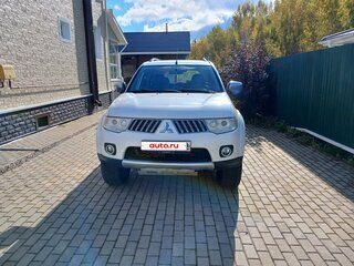 2008 Mitsubishi Pajero Sport II, белый, 1400000 рублей, вид 2