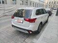 2021 Mitsubishi Outlander III Рестайлинг 3, белый - вид 5