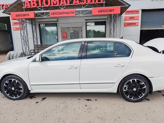 2010 Skoda Superb DSG II, белый, 650000 рублей, вид 4