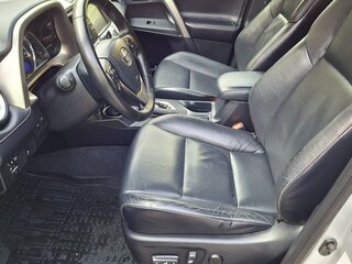 2013 Toyota RAV4 IV (XA40), серебристый, 1900000 рублей, вид 2