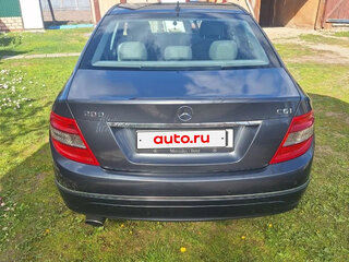 2010 Mercedes-Benz C-Класс 200 III (W204), серый, 950000 рублей, вид 4