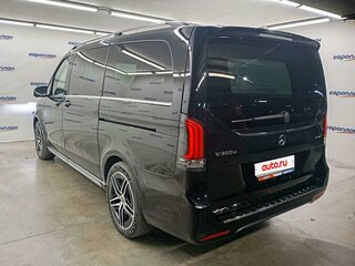 2024 Mercedes-Benz V-Класс Long 300 d длинный III (W447) Рестайлинг, чёрный, 13261000 рублей, вид 4