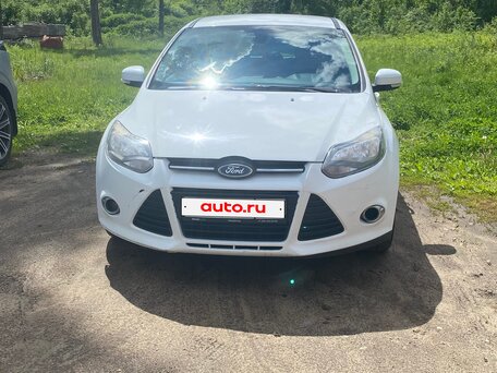 2011 Ford Focus III, белый, 690000 рублей, вид 3