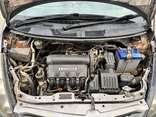 2004 Honda Fit I, серый, 130000 рублей, вид 5