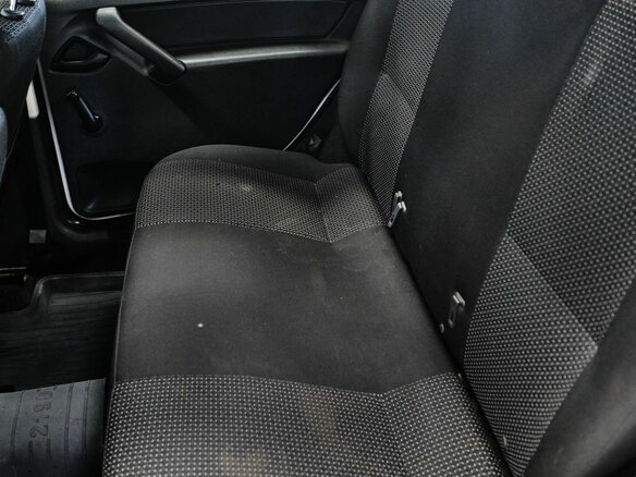 2013 Lada (ВАЗ) Granta I, белый, 375000 рублей - вид 17