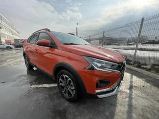 2026 Lada (ВАЗ) Iskra SW Cross, оранжевый, 1847000 рублей, вид 1