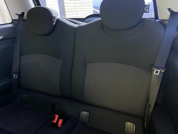 2010 Mini Hatch One II (R56) Рестайлинг, белый, 599000 рублей - вид 8