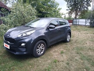 2020 Kia Sportage IV Рестайлинг, серый, 1880000 рублей, вид 1