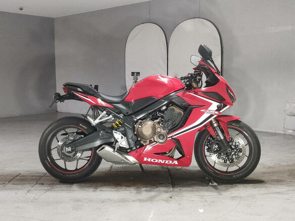 2020 Honda CBR 650R, красный, 699000 рублей