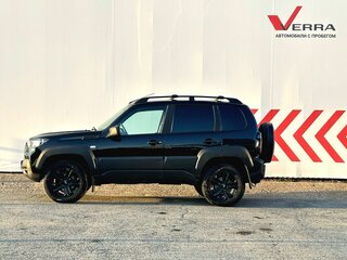 2023 Lada (ВАЗ) Niva Travel I, чёрный, 1120000 рублей, вид 2