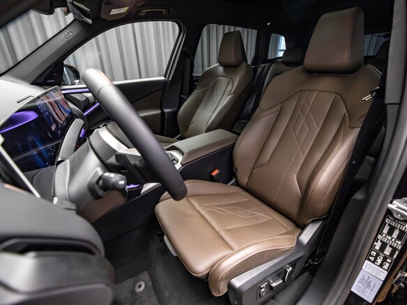 2025 BMW X3 20d xDrive IV (G45/G48), чёрный, 8800000 рублей - вид 6