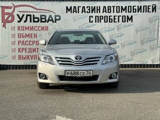 2010 Toyota Camry VI (XV40) Рестайлинг, серебристый, 1700000 рублей, вид 2