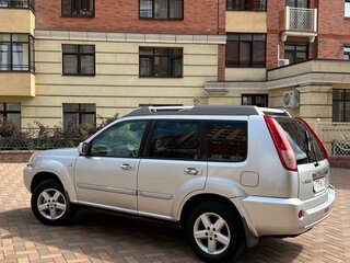 2005 Nissan X-Trail I Рестайлинг, серебристый, 550000 рублей, вид 4