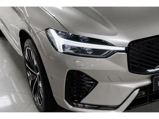 2026 Volvo XC60 II Рестайлинг 2, серый, 8790000 рублей, вид 4