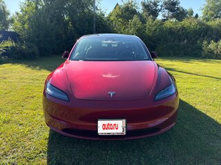 2025 Tesla Model 3 Long Range I Рестайлинг, красный, 6500000 рублей, вид 2