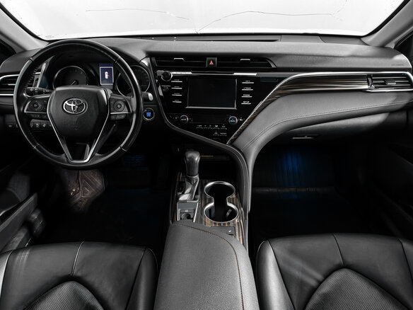2019 Toyota Camry VIII (XV70), белый - вид 10