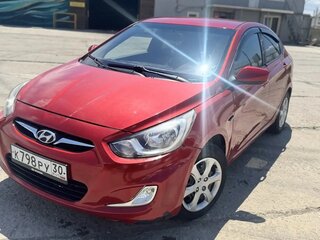 2013 Hyundai Solaris I, красный, 500000 рублей, вид 4