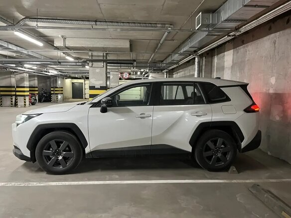 2026 Toyota RAV4 VI (XA60), белый, 4400000 рублей - вид 5