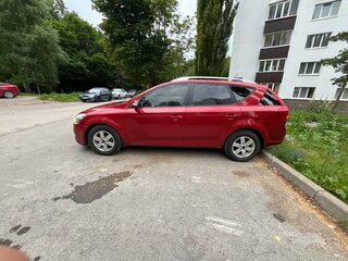 2011 Kia Ceed I Рестайлинг, красный, 750000 рублей, вид 5