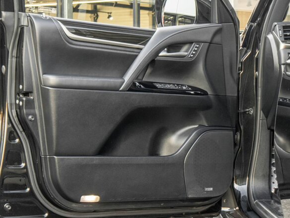 2019 Lexus LX 570 III Рестайлинг 2, чёрный, 6500000 рублей - вид 19