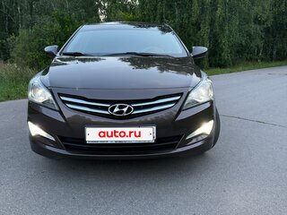 2014 Hyundai Solaris I Рестайлинг, коричневый, 885000 рублей, вид 3