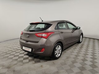 2013 Hyundai i30 II, коричневый, 945000 рублей, вид 5