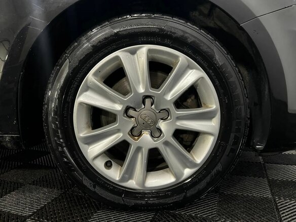 2012 Audi A1 I (8X), чёрный, 1000000 рублей - вид 20