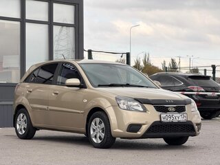 2009 Kia Rio II Рестайлинг, золотистый, 690000 рублей, вид 4