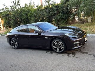 2013 Porsche Panamera 4S I, коричневый, 5000000 рублей, вид 3