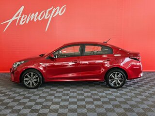 2021 Kia Rio IV Рестайлинг, красный, 1205000 рублей, вид 2