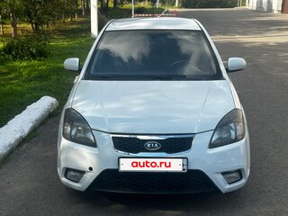 2011 Kia Rio II Рестайлинг, белый, 370000 рублей, вид 2