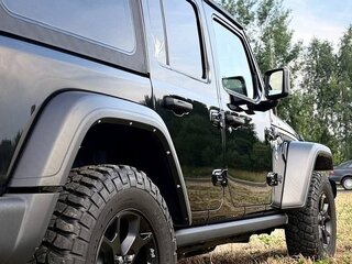 2021 Jeep Wrangler IV (JL), чёрный, 2898677 рублей, вид 5
