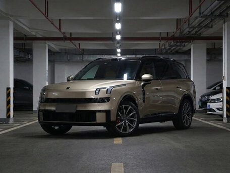 2026 Lynk & Co 900, золотистый, 7550000 рублей, вид 1