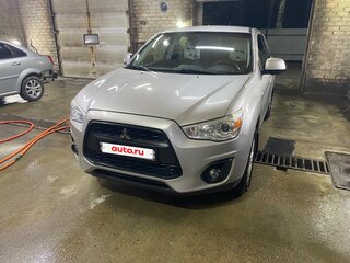 2013 Mitsubishi ASX I Рестайлинг, серебристый, 1200000 рублей, вид 4