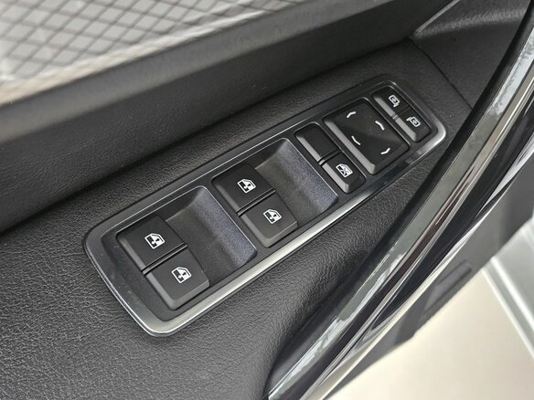 2024 Lada (ВАЗ) Vesta I Рестайлинг (NG), серебристый, 1739000 рублей - вид 12