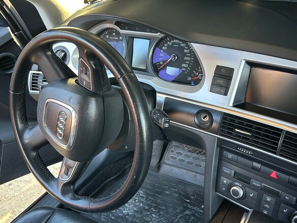 2009 Audi A6 III (C6) Рестайлинг, чёрный, 1200000 рублей - вид 17