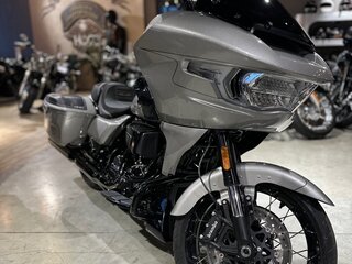 2023 Harley-Davidson CVO Road Glide, серый, 4900000 рублей, вид 5