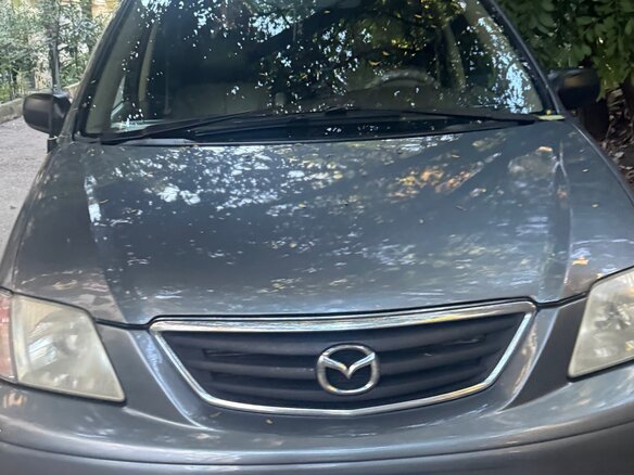2001 Mazda MPV II (LW), серый, 400000 рублей