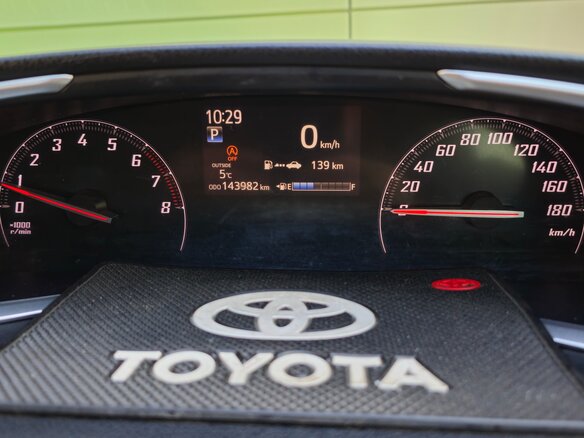2016 Toyota Sienta II, белый, 1050000 рублей - вид 16