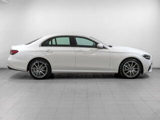 2022 Mercedes-Benz E-Класс 220 d V (W213, S213, C238) Рестайлинг, белый, 5785500 рублей, вид 4