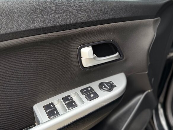 2013 Kia Rio 4-speed III, чёрный, 620000 рублей - вид 13