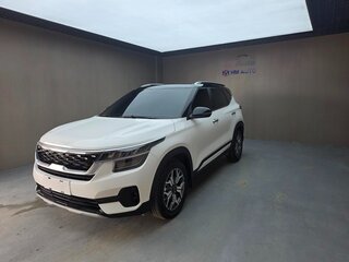 2022 Kia KX3, белый, 1268000 рублей, вид 1