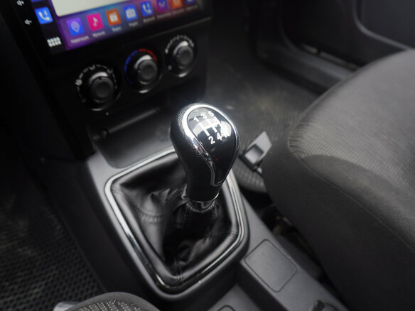 2018 Lada (ВАЗ) Priora I Рестайлинг, белый, 505000 рублей - вид 16