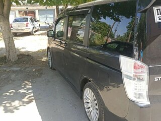 2011 Honda Stepwgn Spada IV, чёрный, 650000 рублей, вид 3