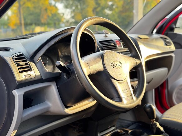 2006 Kia Picanto I, красный, 300000 рублей - вид 16