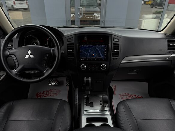2014 Mitsubishi Pajero IV Рестайлинг 1, чёрный - вид 15