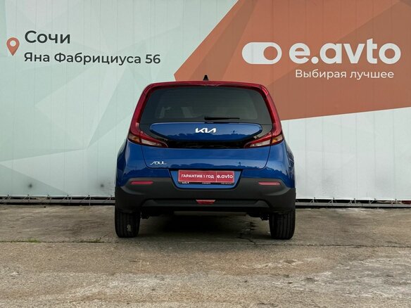 2022 Kia Soul III, синий, 2400000 рублей - вид 4