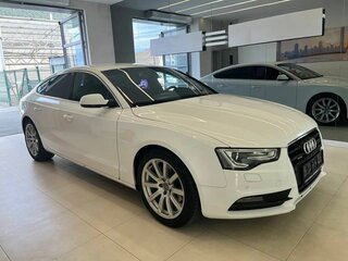 2011 Audi A5 I (8T) Рестайлинг, белый, 1200000 рублей, вид 3