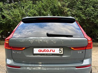 2022 Volvo XC60 Recharge II Рестайлинг, серый, 3500000 рублей, вид 4